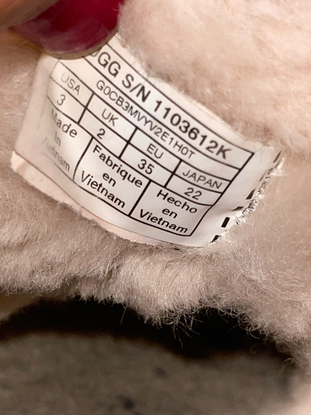 UGG Kids Fluff Mini Quilted Boots | Size 3 Kids - Picture 7 of 11